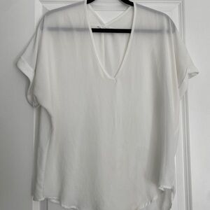 Nordstrom LUSH women’s white v neck Blouse shirt top size small 4 6